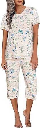 Ekouaer Women's Sleepwear Capri Pajama Sets Short Sleeve Two-Piece Pjs V Neck Tops & Capri Pants with Pockets S-3XL