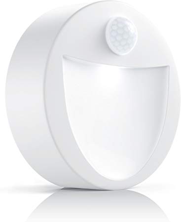 Brandson - LED nightlight with motion and brightness sensor - Battery Powered Wireless Night lamp - including magnetic mount and wall mount device - white