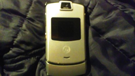 Verizon Motorola RAZR V3m GPS 3G Camera Cell Phone - Silver