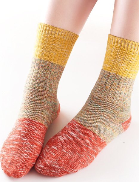 Vero Monte Women's Colorful Patterned Cotton Crew Socks