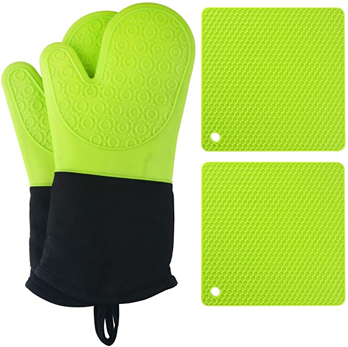 Oven Mitts and Pot Holders - Silicone Oven Mitt, 4-Piece Set, Hot Pads, Trivet Mats, Oven Gloves Heat Resistant- for BBQ, Grilling, Baking, Kitchen, Cooking Gloves with Thicker Quilted Liner (Green)