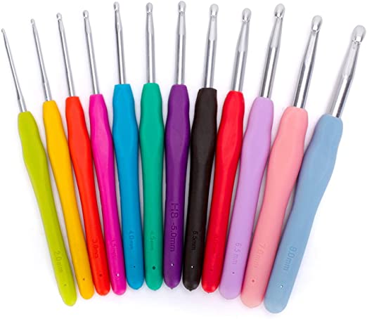 Yarwo Crochet Hooks Set, 12pcs Ergonomic Crochet Hooks with Soft Rubber Handles and Size Marks, Perfect for Beginners and Crochet Enthusiasts