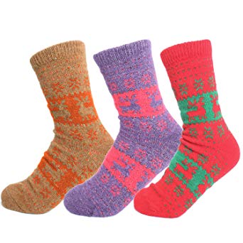 Women's Winter Wool Angora Reindeer Snowflakes Knit Casual Ankle High Socks