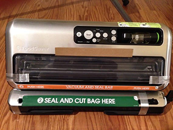 FoodSaver 2-in-1 Vacuum Sealing System with Starter Kit, 5400 Series