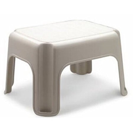 Rubbermaid Roughneck Step Stool, Bisque (FG420087BISQU)