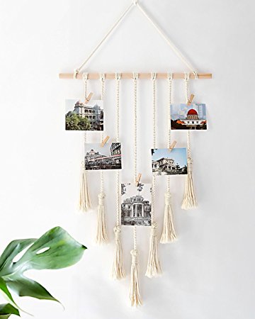 Mkono Hanging Photo Display Macrame Wall Hanging Pictures Organizer Home Decor, With 25 Wood Clips