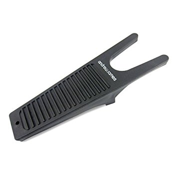 Andrew James Boot Jack and Scraper, Heavy Duty Boot Puller and Shoe Remover With Hanging Hole, Great for Wellies