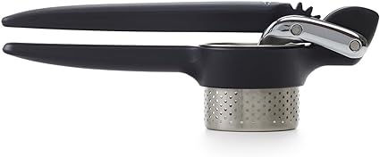 Chef'n Potato Ricer and Vegetable Ricer, Heavy Duty Press and Mash Kitchen Tool, Black