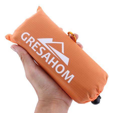 Pocket Blanket, Picnic / Beach Blanket with Sand Pocket & 4 Stakes, Gresahom Outdoor Blanket Made from Lightweight Waterproof & Sandproof Material for Camping, Beach, Hiking with Carabiner and Pouch