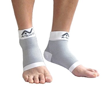 Performance Plantar Fasciitis Socks (1 Pair) - Best Ankle Support Heel Arch Compression Sleeve Brace for Men & Women - Relief from Swelling & Foot Pain - Boosts Blood Circulation & Recovery - Includes Free Bonus E-Book!