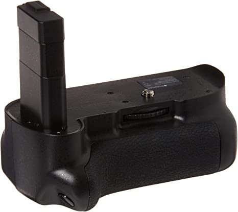 Polaroid Performance Battery Grip For Nikon D5200 Digital Slr Camera - Remote Shutter Release Included