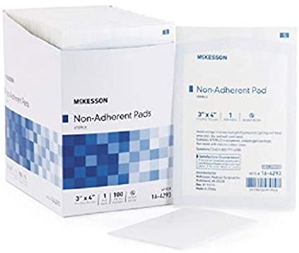 MCKESSON Non-Adherent Dressing Medi-Pak Performance Nylon / Polyester Blend 3 X 4" Sterile (#16-4293, Sold Per Box)