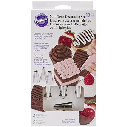 Wilton 12-Piece Mini Treat Decorating Set