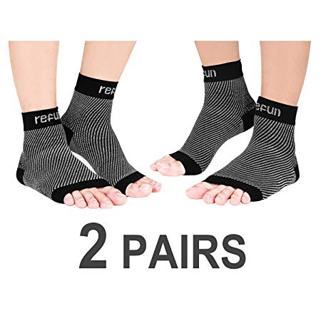 Plantar Fasciitis Socks (2 Pairs), Refun Compression Foot Sleeves with Heel Arch & Ankle Support, Great Foot Care Compression Sleeve for Men & Women, Increase Blood Circulation, Relieve Arch Pain