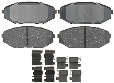 ACDelco 17D793CH Professional Ceramic Front Disc Brake Pad Set