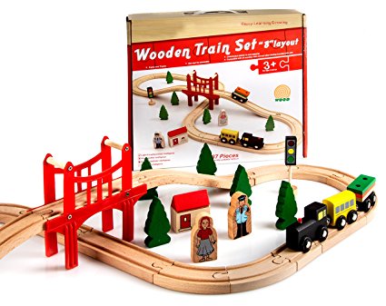Classic Wooden Figure Eight Train Set