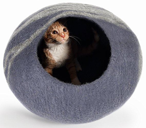 Twin Critters - Handcrafted Cat Cave Bed (Large) I Ecofriendly Cat Cave I Felted from 100% Natural Merino Wool I Handmade Pod for Cats and Kittens I Warm and cozy cat bed (Slate Grey)
