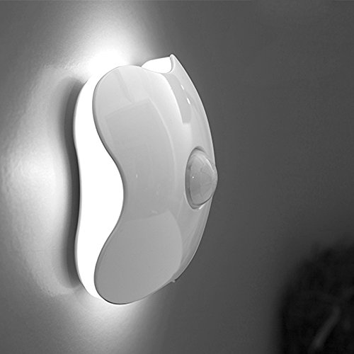 Motion Sensor Light, Pretid Four-leaf Clover Motion Sensor Night Light Battery Operated LED Bedside Wall Light Anywhere As Christmas Decorations Gifts for Children (White)