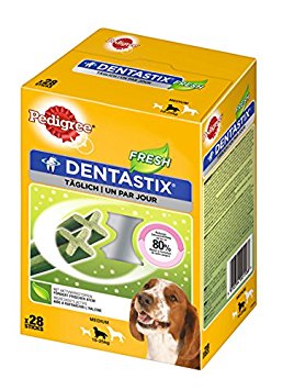 Pedigree Dentastix Fresh Dental Dog Chews - Medium Dog, Pack of 4 (Total 4 x 28 Sticks)