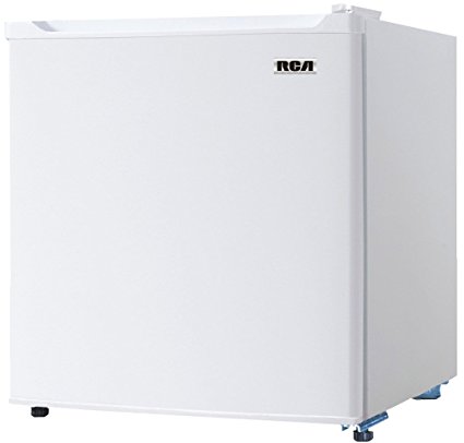 RCA-Igloo 1.6 Cubic Foot Fridge, White