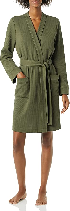 Amazon Essentials Women's Lightweight Waffle Mid-Length Robe (Available in Plus Size)