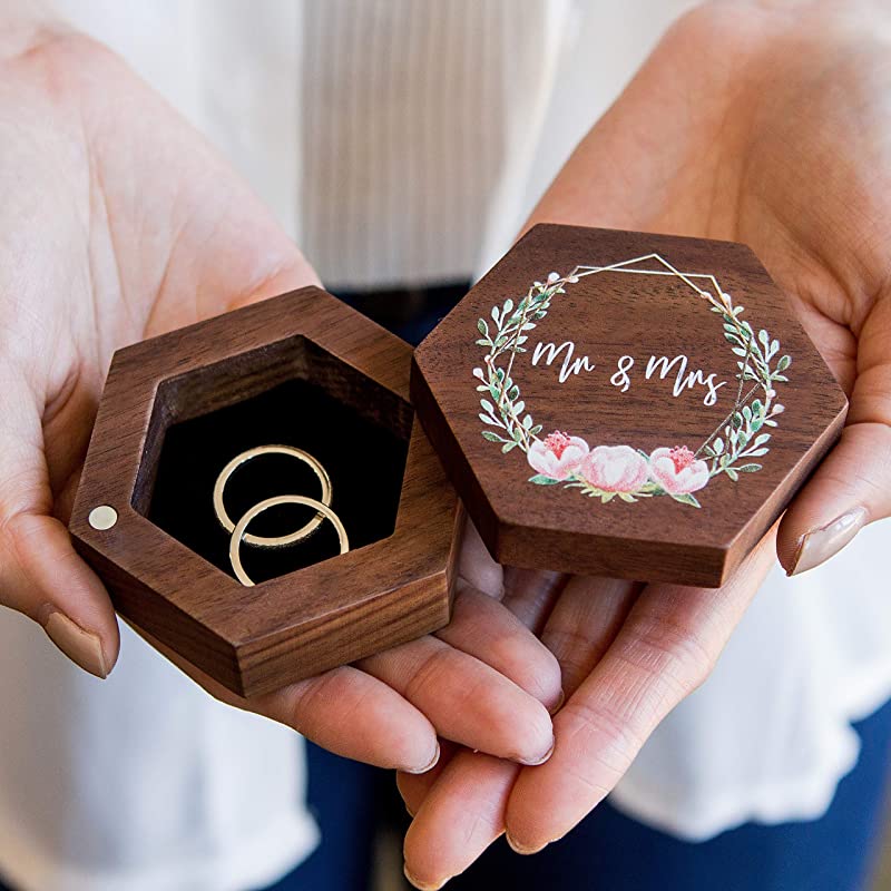 Floral Mr & Mrs Rotating Ring Box (Wood Ring Box for Wedding Ceremony, Rustic Ring Bearer Box, Ring Dish Storage Box)