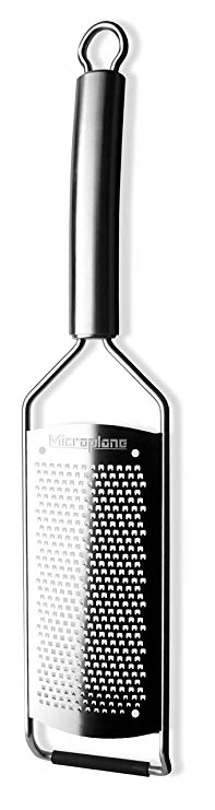 Microplane Professional Series Fine Grater, Stainless Steel, 33 x 7.5 x 3.5 cm