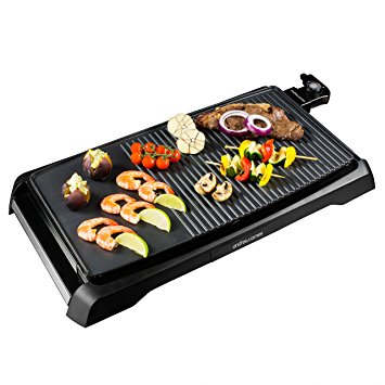 Andrew James Electric Table Top Grill with Griddle Plate, Non-Stick, 1800 Watts, Adjustable Temperature Control. Included 8 Wooden Spatulas