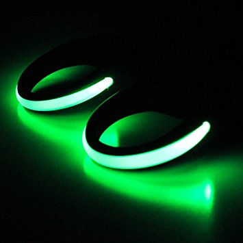 Ollny 2016 Newest LED Safety Lights for Runners, Reflective Shoe Clip Lights Gear with 2 Modes for Night Running Climbing Hiking Biking 1Pair in Green with a Screwdriver