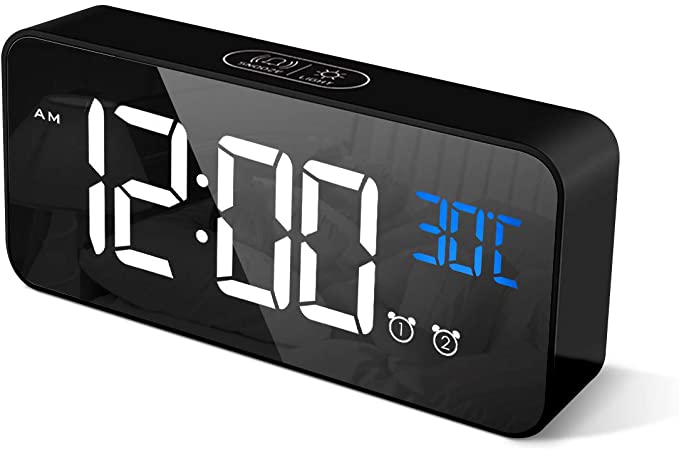 CHEREEKI Alarm Clock, Digital Clock with Temperature Display, Snooze, Battery Powered and USB Charging with Dual Alarms for Bedroom, Bedside, office& Travel