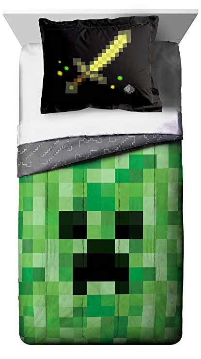 Jay Franco Minecraft Creeper Twin Comforter with Bonus Sham - Super Soft Kids Reversible Bedding - Fade Resistant Microfiber (Official Minecraft Product)