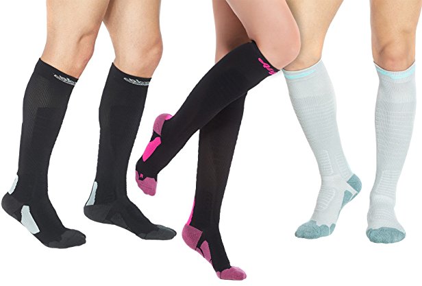 Alvada Compression Socks Unisex Promotes Muscle Endurance, Boost Circulation, Stamina and Recovery, Perfect for Sports, Shin Splints, Running, Flight Travel & Maternity Pregnancy 1 Pair