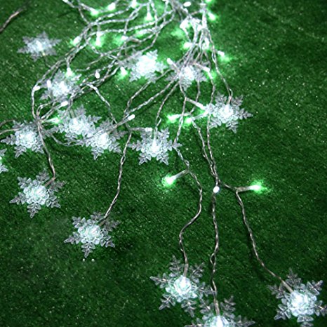 Fuloon® 8 Modes 2M*1M 104PCS LED Snowflake Shape LED String Fairy Light Decorative Curtain Lighting For Garden Party Wedding Festival (Cool White)