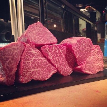 100% A5 Grade Japanese Wagyu Kobe Beef, Filet Mignon, 10 Ounce