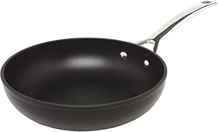 Le Creuset Toughened Nonstick 9-1/2-Inch Nonstick Deep Fry Pan