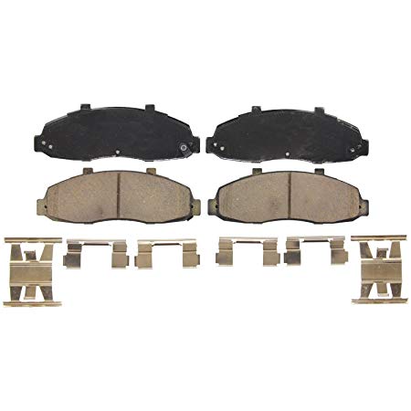 Wagner QuickStop ZD679 Ceramic Disc Pad Set Includes Pad Installation Hardware, Front