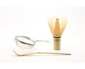 Making Matcha Start Up Kit - Matcha Bamboo Whisk - Scoop - Sifter (3)