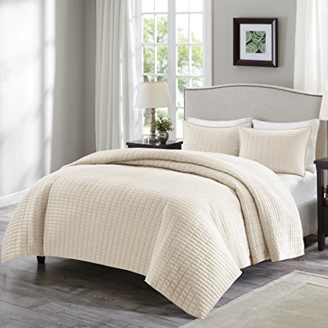 Comfort Spaces – Kienna Quilt Mini Bedspread Set - 3 Piece – Ivory– Stitched Quilt Pattern – King size, includes 1 Quilt, 2 Shams