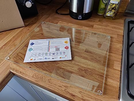 Glass Chopping Board - Worktop Saver Kitchen Cutting Board 40x30cm - Clear - Tempered