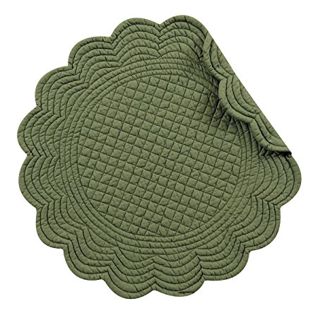 Set of 4 PCS Quilted,17" Round Placemats, Pine