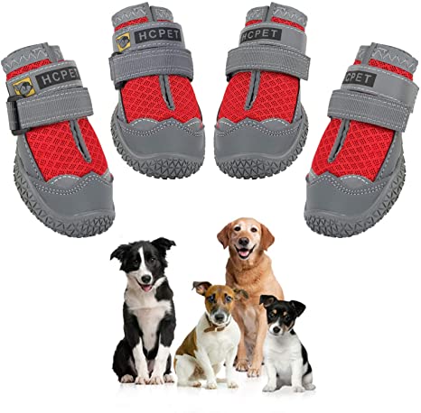 Ufanore Dog Boots, Breathable Dog Shoes with with Reflective and Adjustable Velcro Rugged Anti-Slip Sole Dog Shoes 4 Pcs