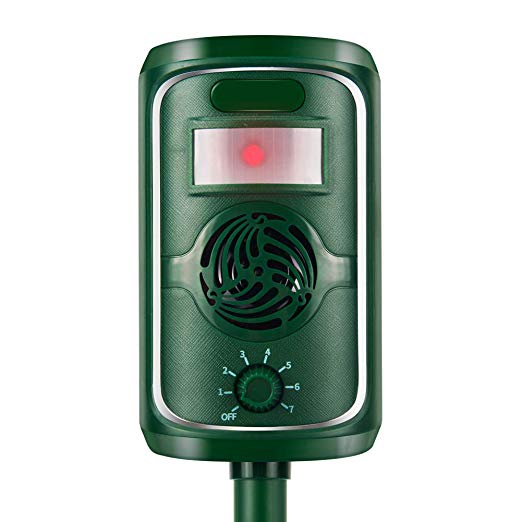 Vensmiles PIR Sensor Solar Animal Repeller Motion Activated with Ultrasonic Sound Waves to Repel Cats Dogs Foxes Martens Rabbits Herons Birds Safe to Human