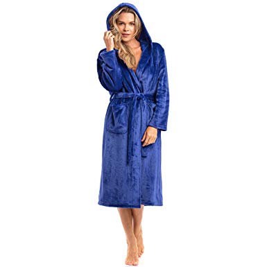 Lord & Lane Spa Collection Plush Fleece Robe with Hood, Luxurious, Warm Bathrobe