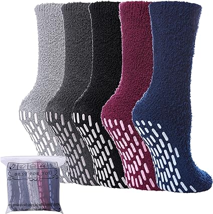Dosoni Non Slip Socks for Womens with Grips Anti Skid Fuzzy Hospital Slipper Socks Warm Winter Cozy Fluffy Soft Fleece Socks