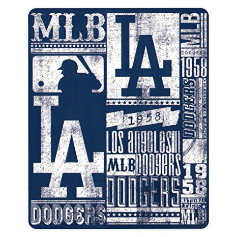 MLB Strength Fleece Throw Blanket 50-inch by 60-inch