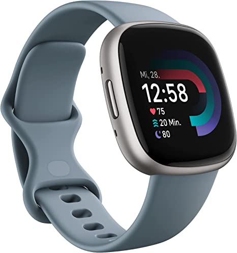 Fitbit Versa 4 by Google – Smartwatch Damen / Herren – Fitness-Tracker mit integriertem GPS und Telefonfunktion, 6 Tage Akkulaufzeit, 40  Trainingsmodi – Fitnessuhr kompatibel mit Android / iOS