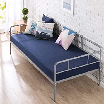 Zinus 39 Inch Leo Twin Daybed Frame, Premium Steel Slat Support