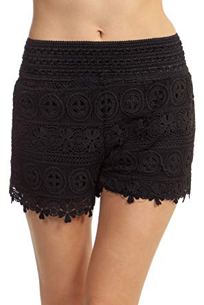 ToBeInStyle Women's Lace Shorts