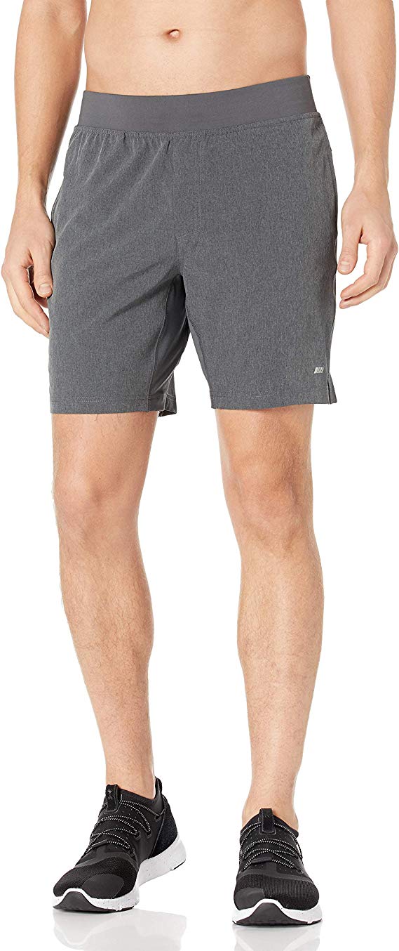 Amazon Essentials Men's Stretch Training 7" Short