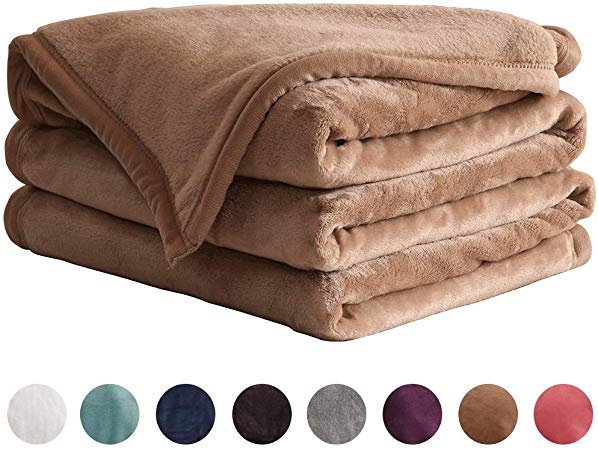 LIANLAM Twin Size Fleece Blanket Lightweight Super Soft and All Season Warm Fuzzy Plush Cozy Luxury Bed Blankets Microfiber (Camel, 65"x90")